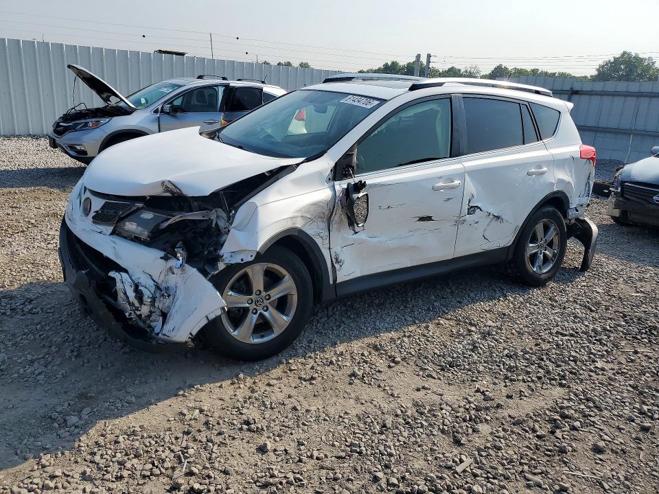 2015 Toyota Rav4 მანქანა იყიდება აუქციონზე, vin: JTMRFREVXFD119447, აუქციონის ნომერი: 61434706