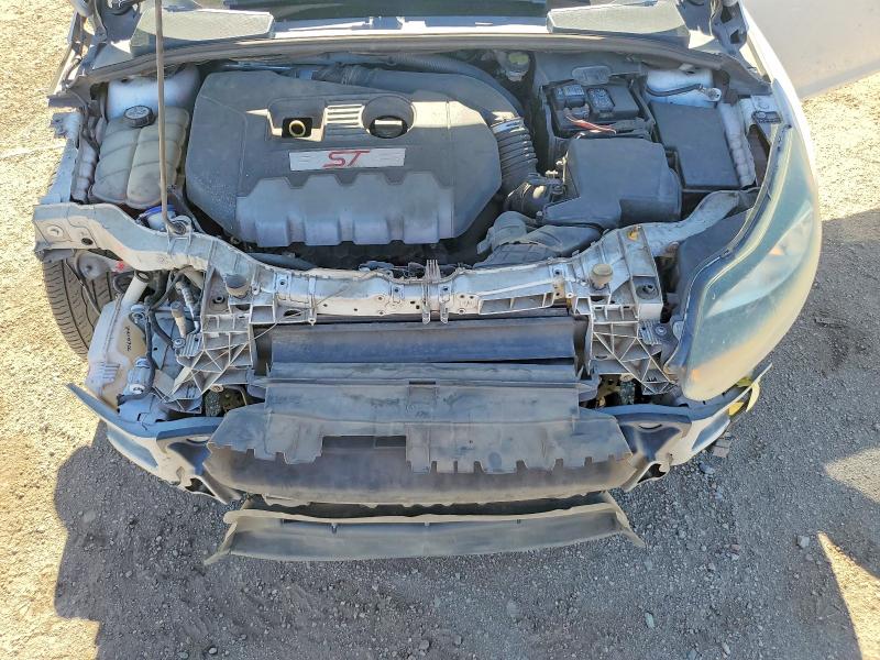 85626005 :رقم المزاد ، 1FADP3L98EL399440 vin ، 2014 Ford Focus مزاد بيع