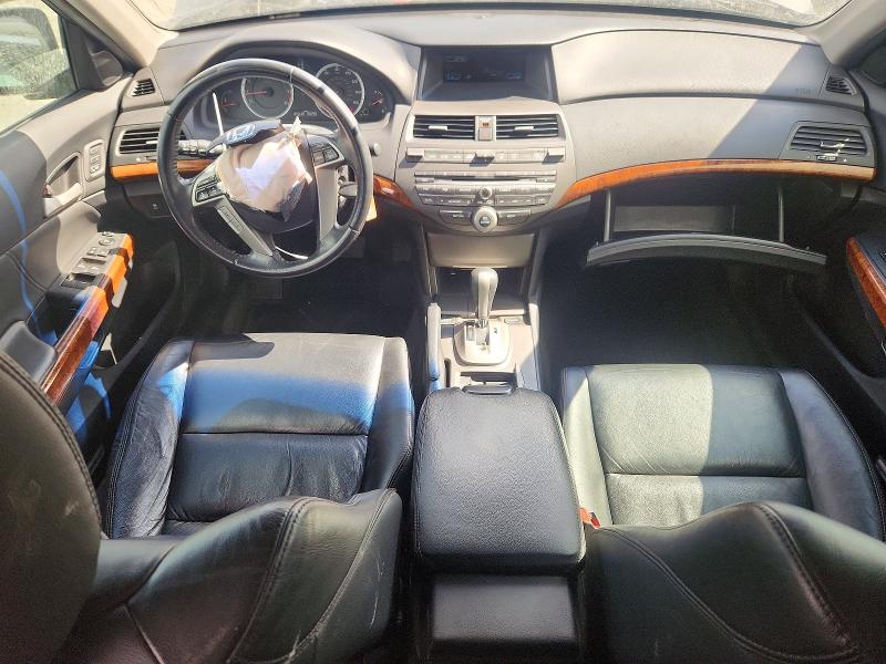 61809676 :رقم المزاد ، 1HGCP3F8XBA019340 vin ، 2011 Honda Accord مزاد بيع