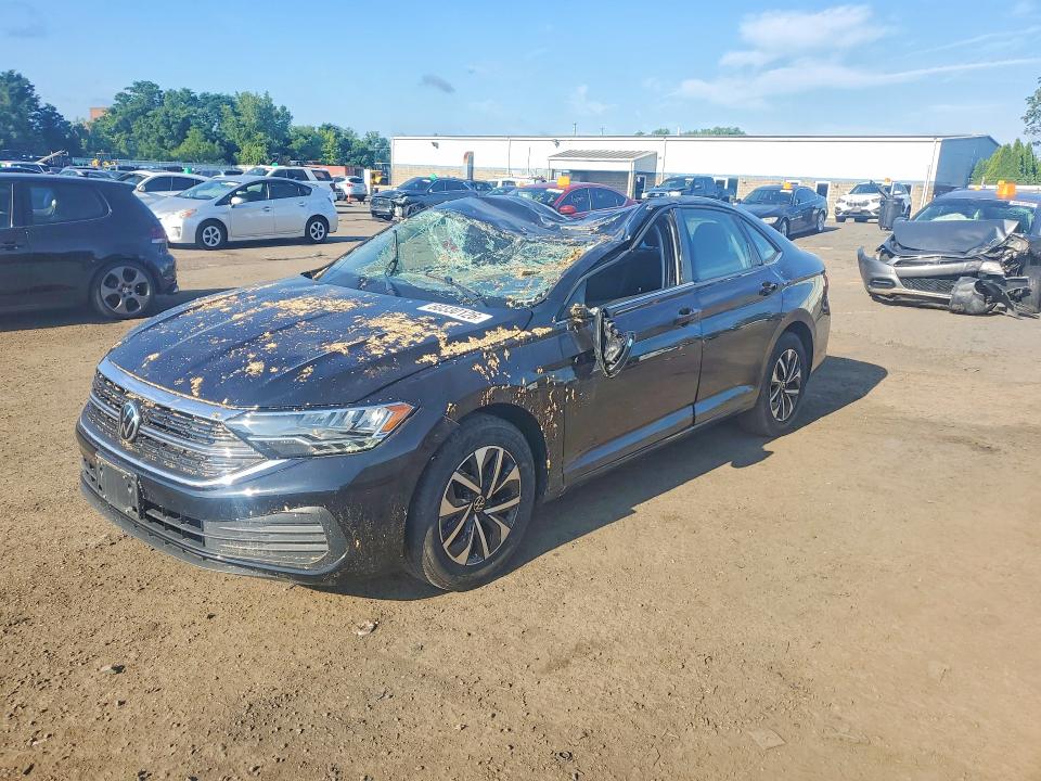 60330126 :رقم المزاد ، 3VWNM7BU8NM026799 vin ، 2022 Volkswagen Jetta مزاد بيع