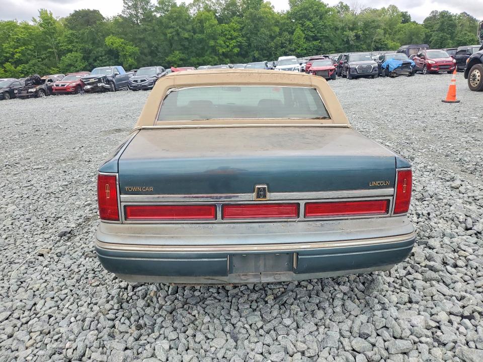 60843016 :رقم المزاد ، 1LNLM81WXTY618690 vin ، 1996 Lincoln Town Car مزاد بيع