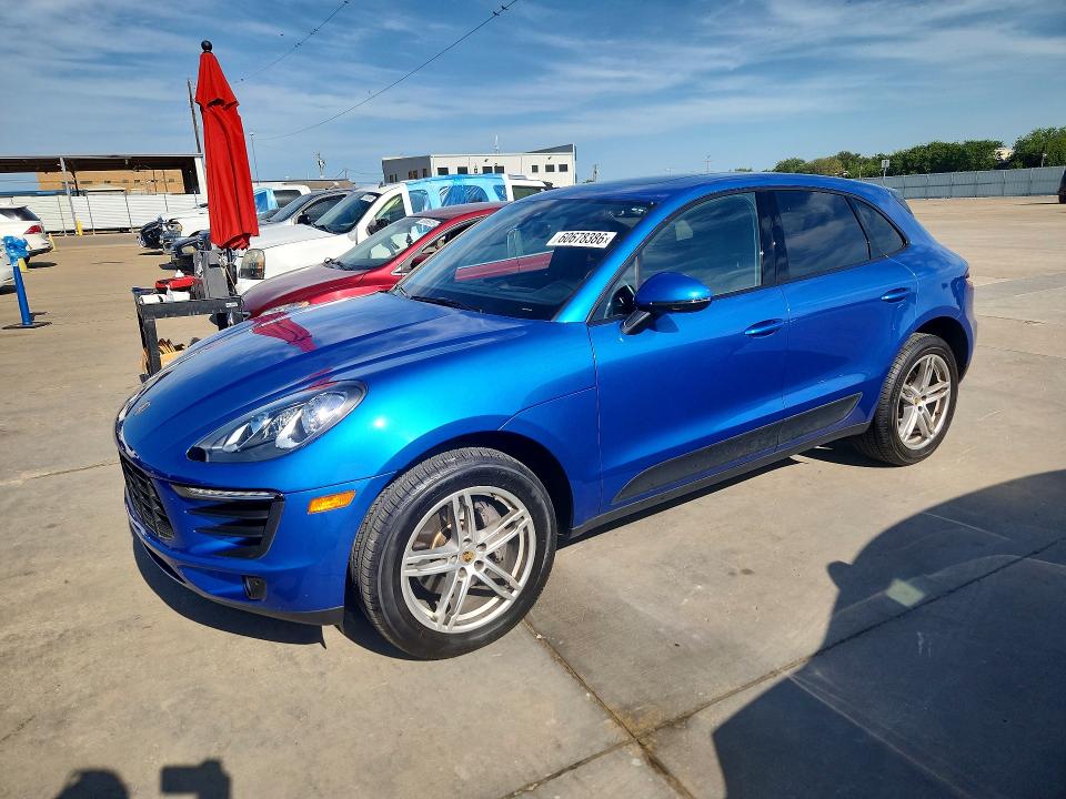 60678386 :رقم المزاد ، WP1AA2A54HLB83936 vin ، 2017 Porsche Macan مزاد بيع