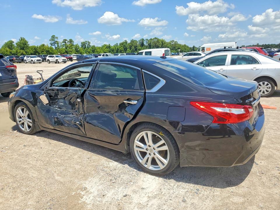 59398476 :رقم المزاد ، 1N4BL3AP7HC279704 vin ، 2017 Nissan Altima مزاد بيع