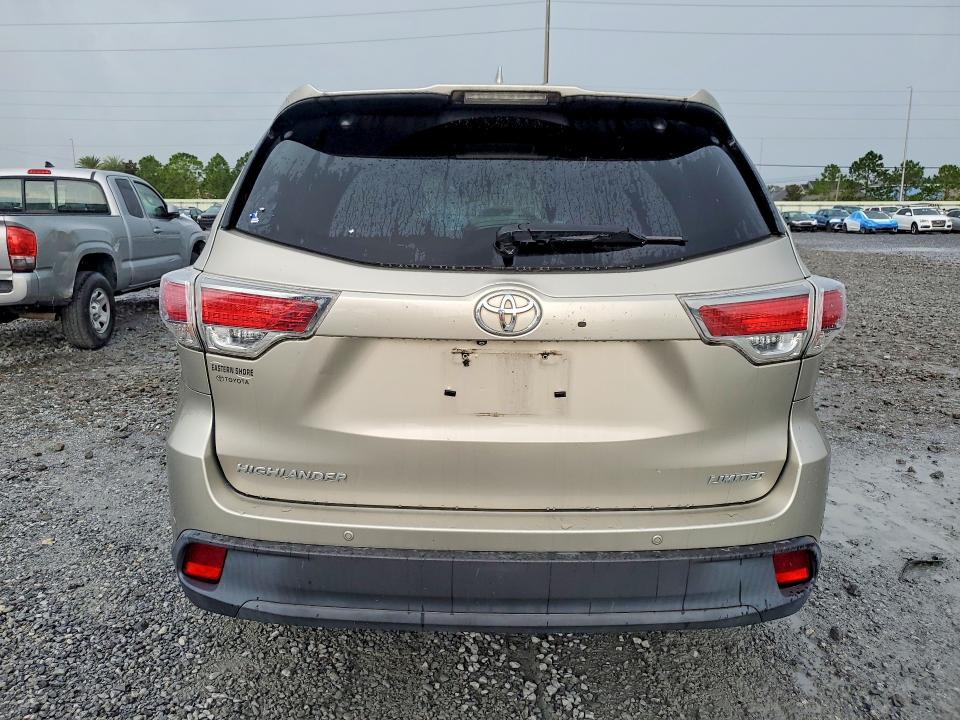 Продажа на аукционе авто 2015 Toyota Highlander, vin: 5TDYKRFH2FS081250, номер лота: 62614296