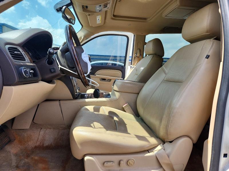 Продажа на аукционе авто 2014 Gmc Yukon Xl, vin: 1GKS1MEF9ER139514, номер лота: 61692206
