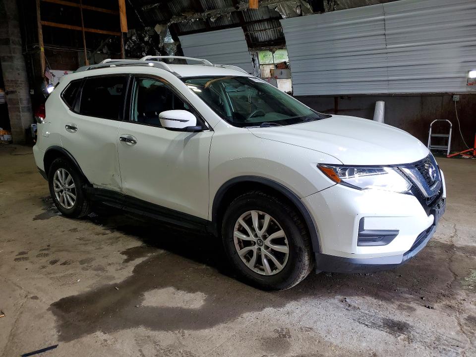 Продажа на аукционе авто 2017 Nissan Rogue, vin: KNMAT2MV8HP544889, номер лота: 61876666