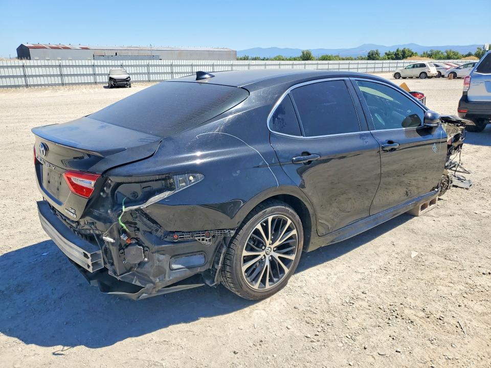 60828776 :رقم المزاد ، 4T1B21HK7KU520217 vin ، 2019 Toyota Camry Hybrid مزاد بيع