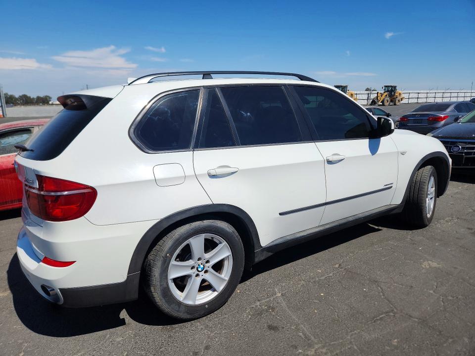 61918376 :رقم المزاد ، 5UXZV4C53D0B02441 vin ، 2013 Bmw X5 مزاد بيع