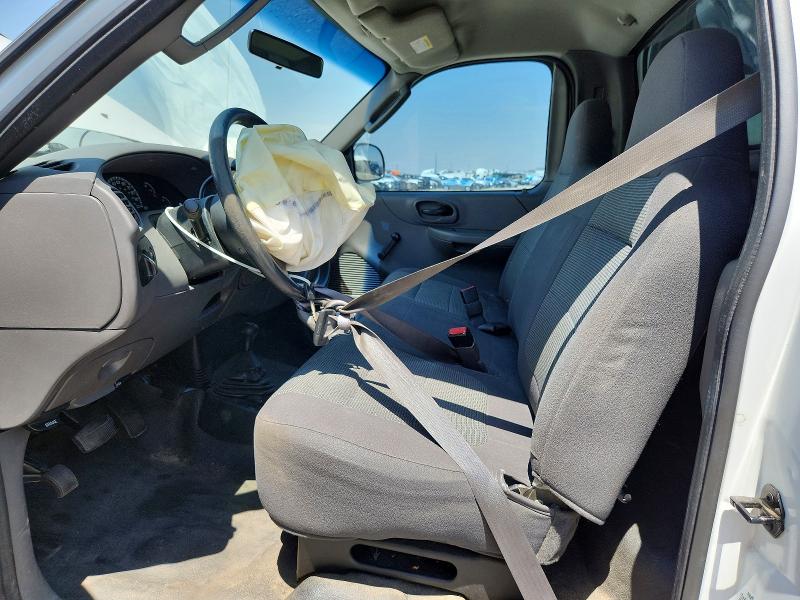 62116286 :رقم المزاد ، 1FTRF18L12NB34628 vin ، 2002 Ford F150 مزاد بيع
