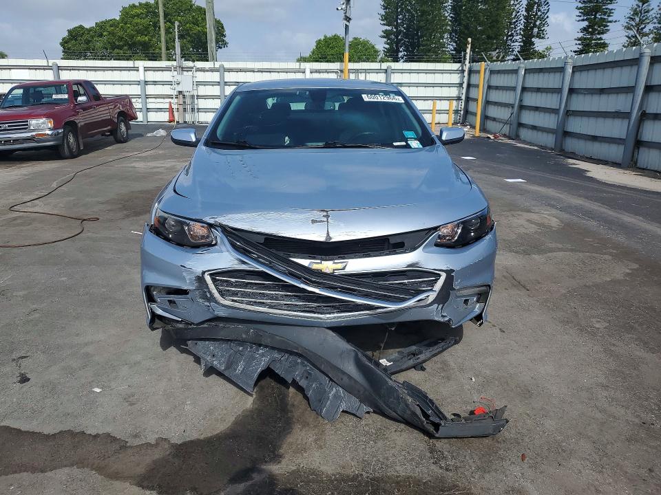 60012966 :رقم المزاد ، 1G1ZE5ST8HF181380 vin ، 2017 Chevrolet Malibu مزاد بيع