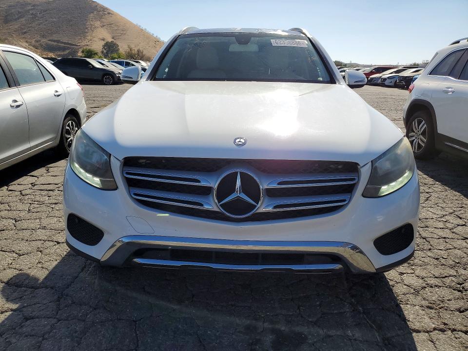 62358886 :رقم المزاد ، WDC0G4JB6GF016532 vin ، 2016 Mercedes-benz Glc مزاد بيع
