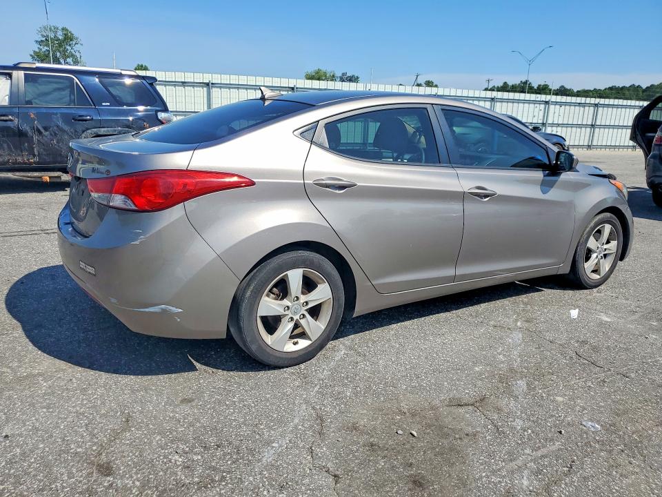2012 Hyundai Elantra მანქანა იყიდება აუქციონზე, vin: 5NPDH4AE8CH141465, აუქციონის ნომერი: 61195676