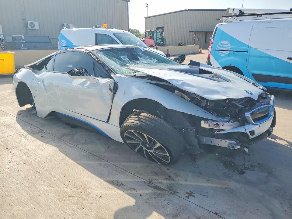 60699896 :رقم المزاد ، WBY2Z2C57GV675647 vin ، 2016 Bmw I8 مزاد بيع