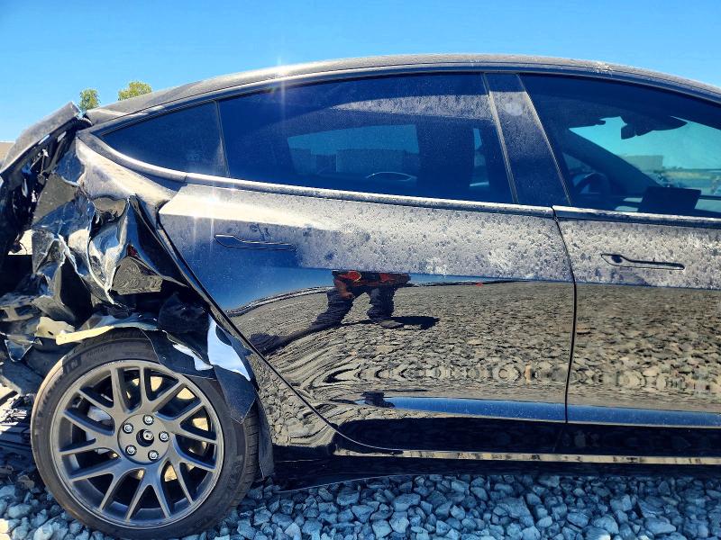 62236846 :رقم المزاد ، 5YJ3E1EA8SF017588 vin ، 2025 Tesla Model 3 مزاد بيع