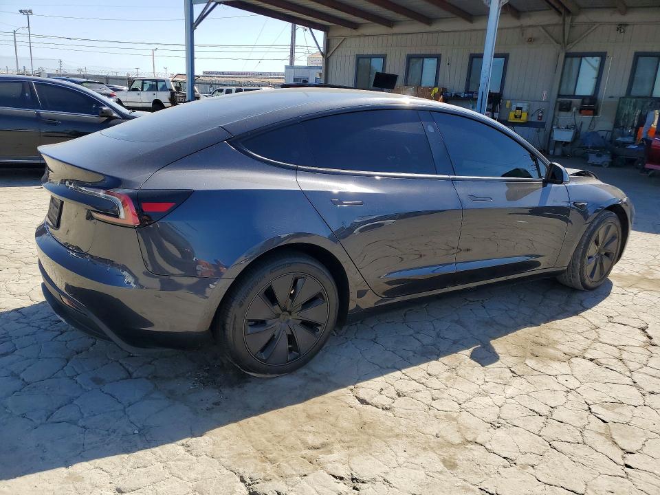 60273916 :رقم المزاد ، 5YJ3E1EA7RF865231 vin ، 2024 Tesla Model 3 مزاد بيع