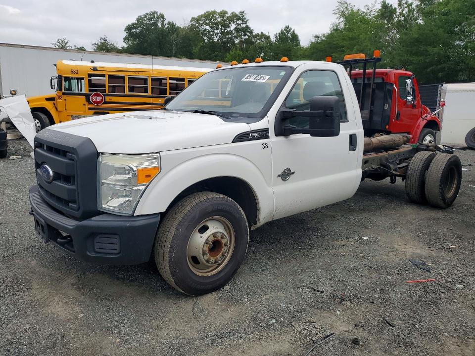 85610205 :رقم المزاد ، 1FDRF3GT5GEB00238 vin ، 2016 Ford F350 مزاد بيع
