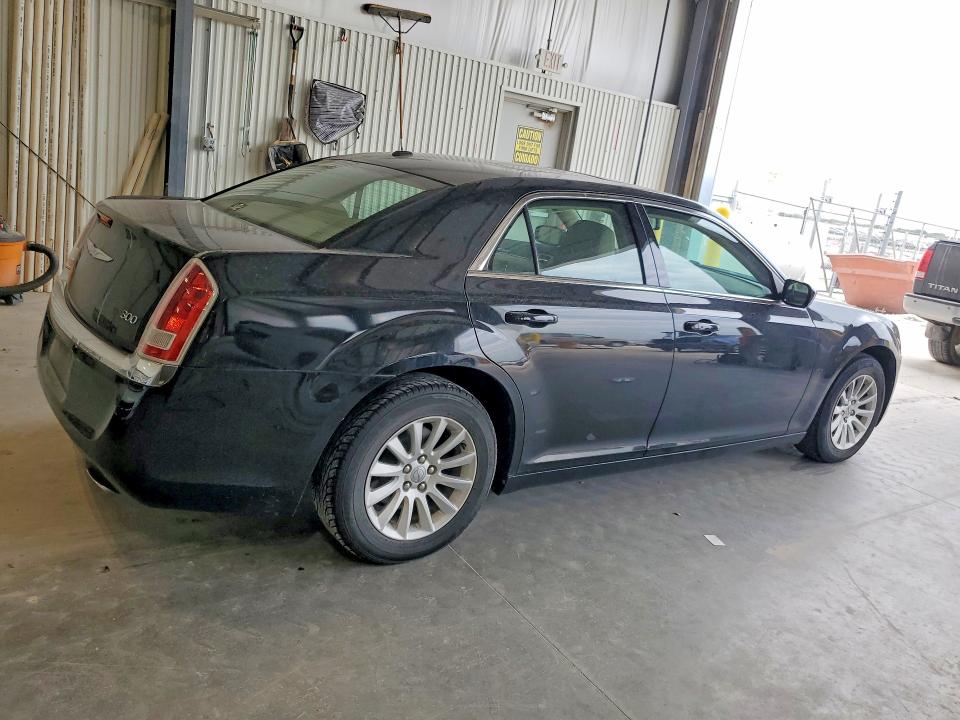 2013 Chrysler 300 მანქანა იყიდება აუქციონზე, vin: 2C3CCAAG8DH513685, აუქციონის ნომერი: 59237876