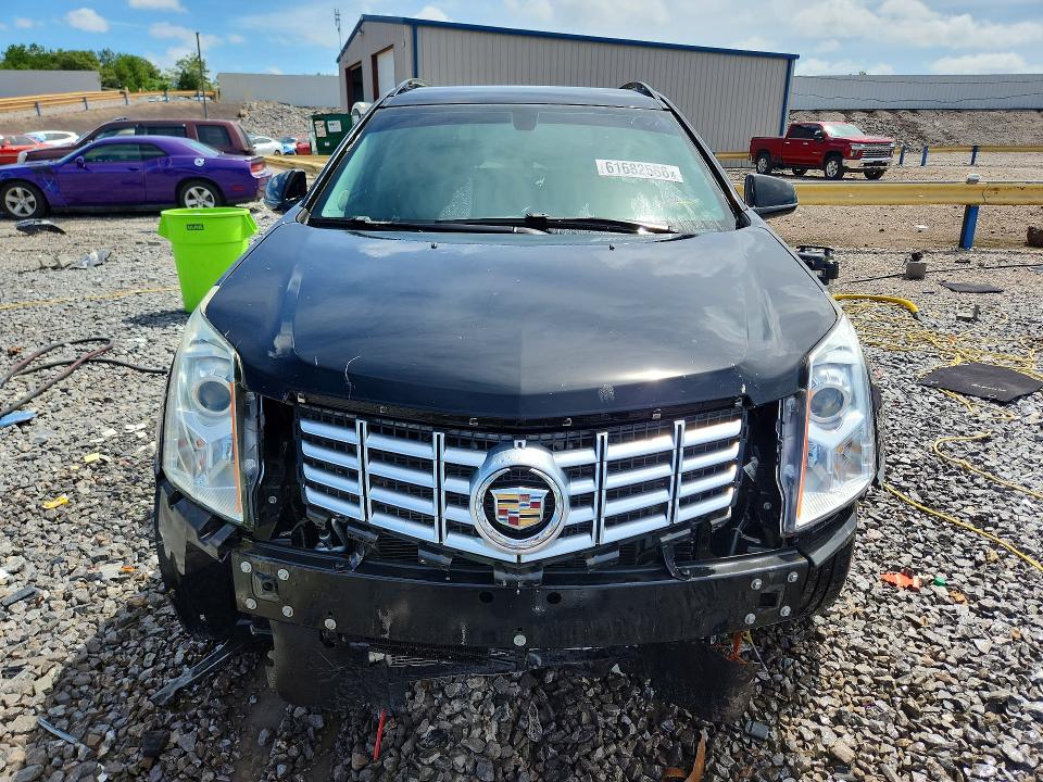 61682586 :رقم المزاد ، 3GYFNAE39FS519841 vin ، 2015 Cadillac Srx مزاد بيع