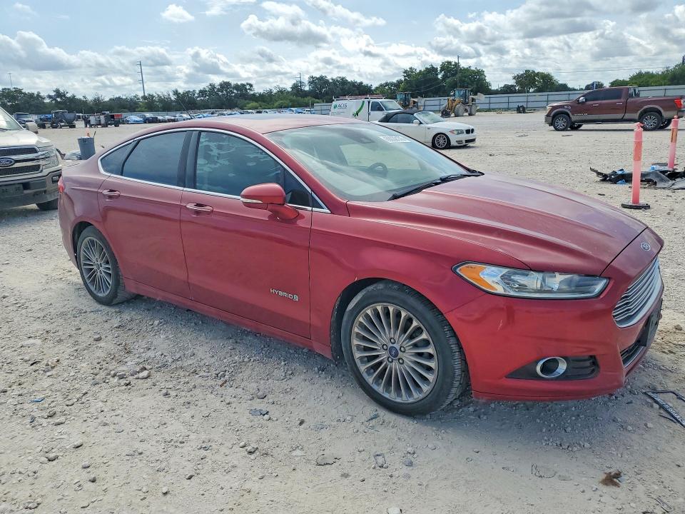 60038176 :رقم المزاد ، 3FA6P0RU8ER211732 vin ، 2014 Ford Fusion مزاد بيع