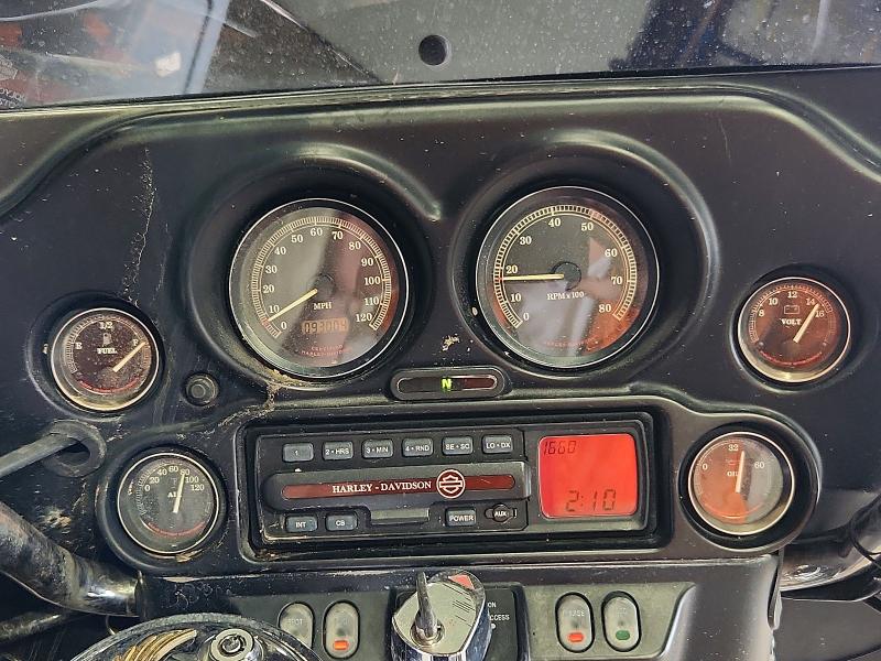 60471206 :رقم المزاد ، 1HD1FCW183Y601164 vin ، 2003 Harley-davidson Flhtcui مزاد بيع