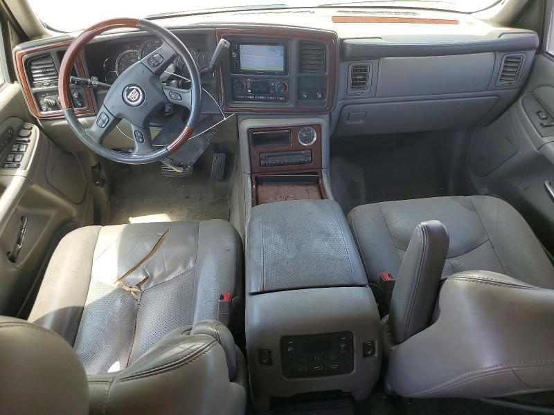 2005 Cadillac Escalade მანქანა იყიდება აუქციონზე, vin: 1GYEC63T75R194366, აუქციონის ნომერი: 60000166