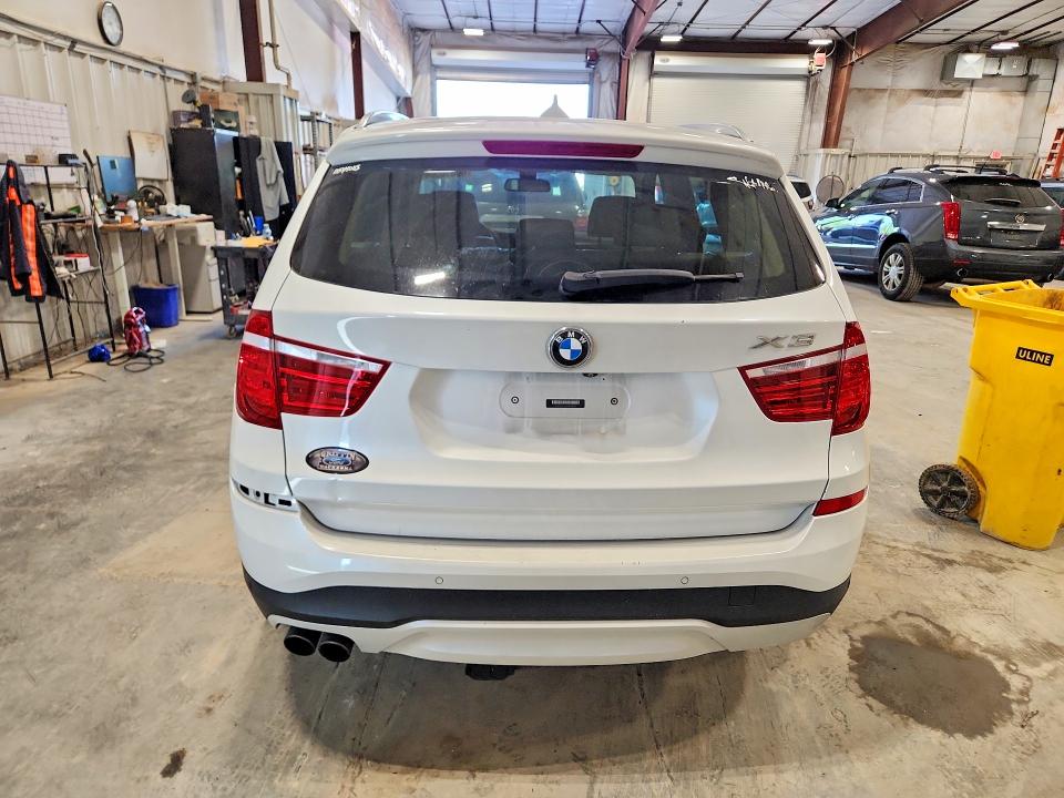 60610596 :رقم المزاد ، 5UXWX9C56G0D81222 vin ، 2016 Bmw X3 مزاد بيع