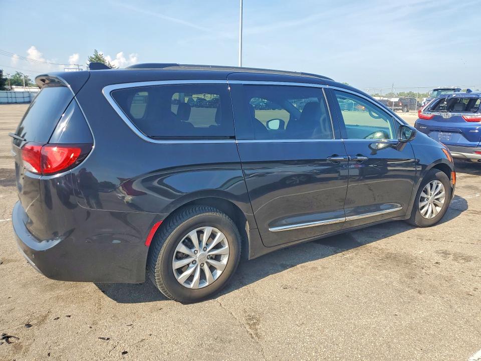 Aukcja sprzedaży 2017 Chrysler Pacifica, vin: 2C4RC1BG0HR839632, numer aukcji: 61111396