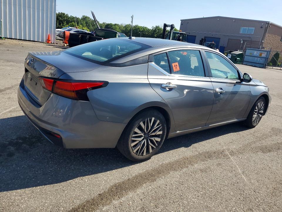 Продаж на аукціоні авто 2023 Nissan Altima, vin: 1N4BL4DVXPN374941, номер лоту: 61640606