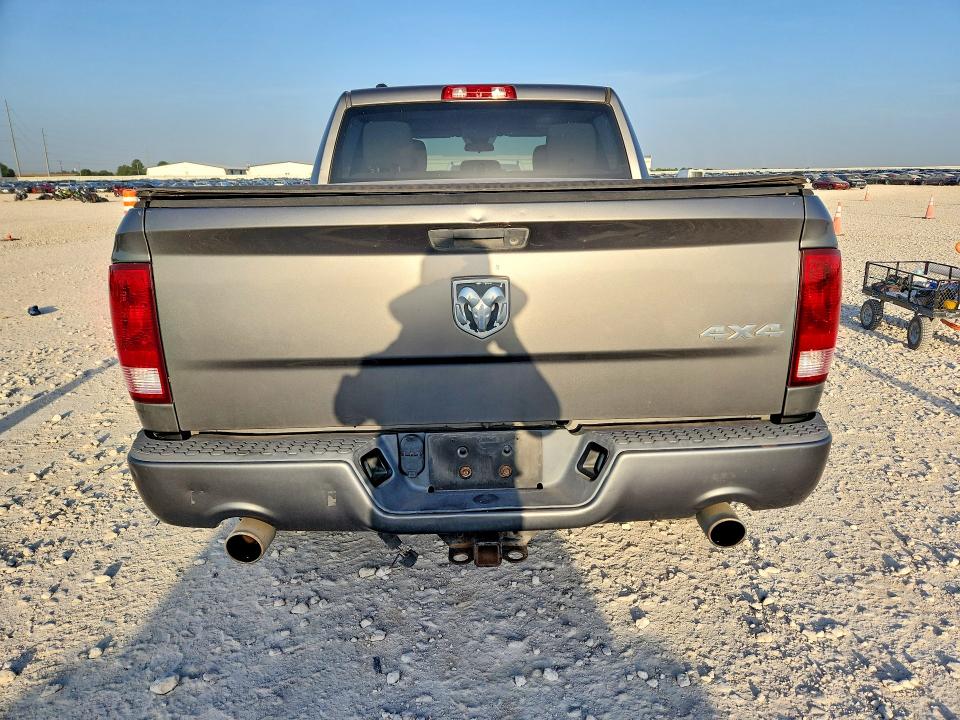 61788366 :رقم المزاد ، 1C6RR7KTXDS631790 vin ، 2013 Ram 1500 مزاد بيع