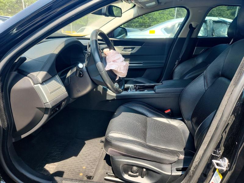 Продаж на аукціоні авто 2017 Jaguar Xf, vin: SAJBK4BVXHCY27969, номер лоту: 59862456