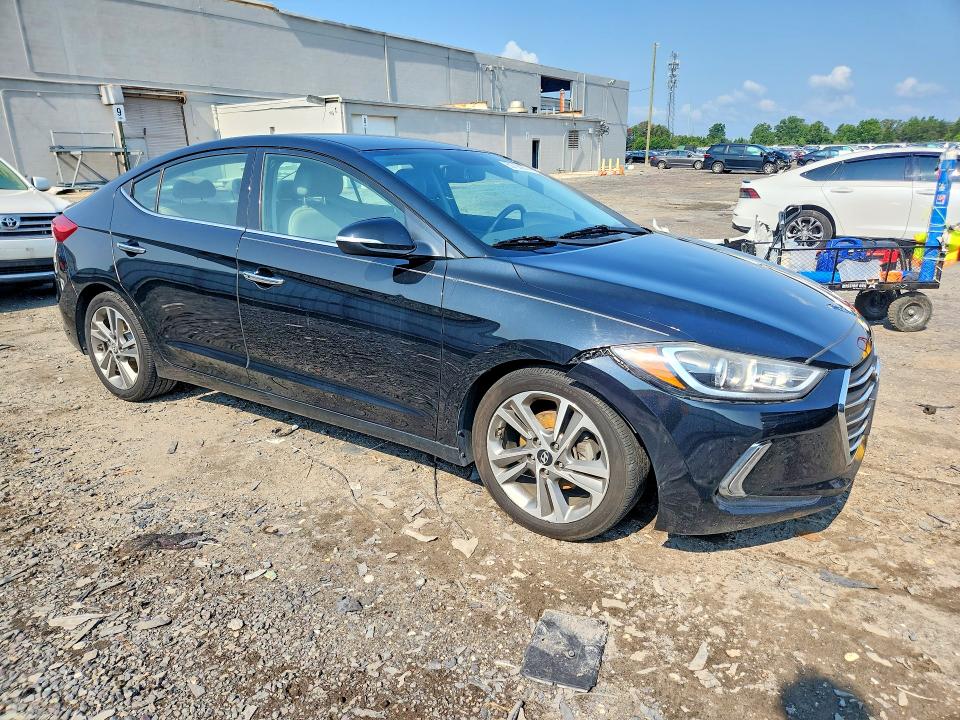 62768976 :رقم المزاد ، 5NPD84LF6HH060770 vin ، 2017 Hyundai Elantra مزاد بيع