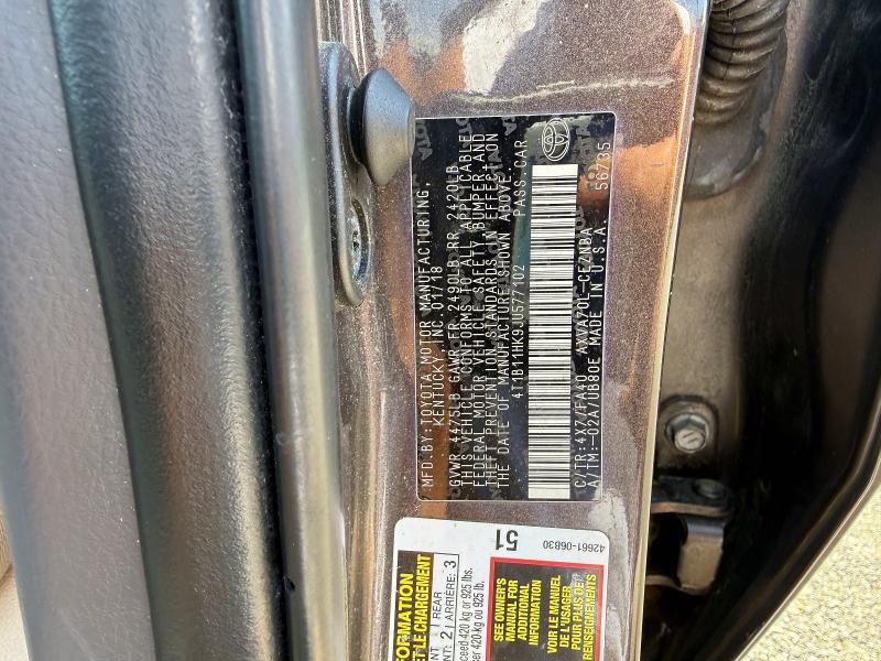 2018 Toyota Camry მანქანა იყიდება აუქციონზე, vin: 4T1B11HK9JU577102, აუქციონის ნომერი: 61214676
