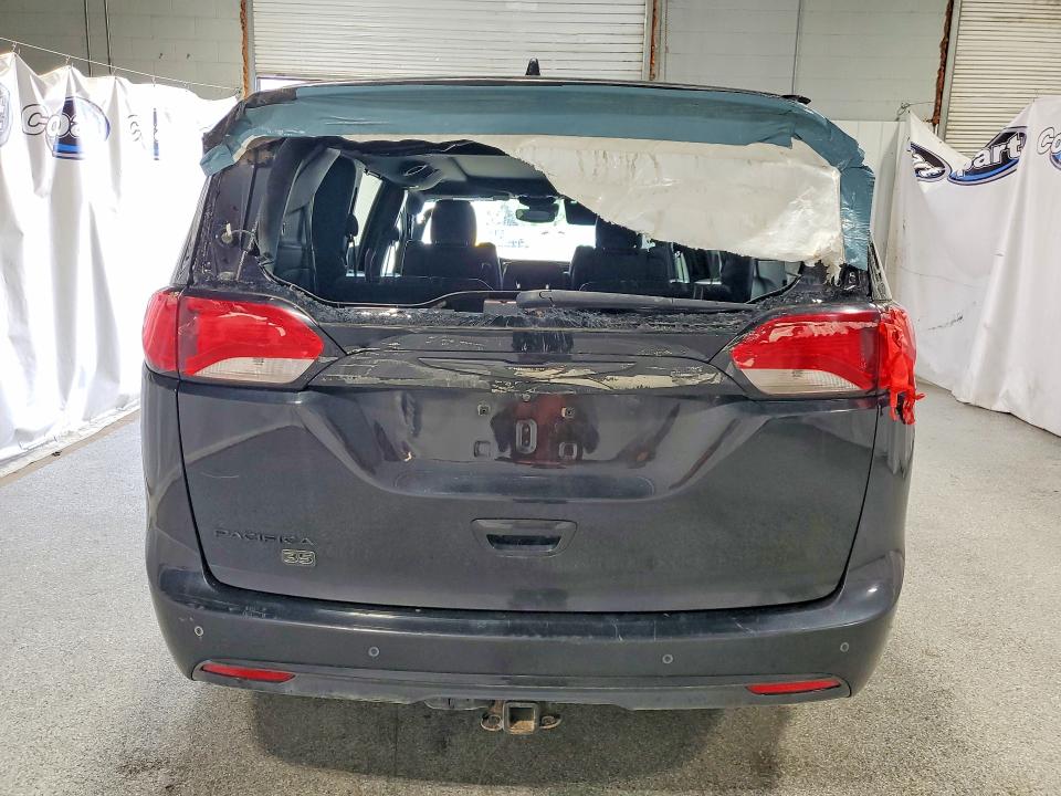 59847326 :رقم المزاد ، 2C4RC1EG1LR100046 vin ، 2020 Chrysler Pacifica مزاد بيع