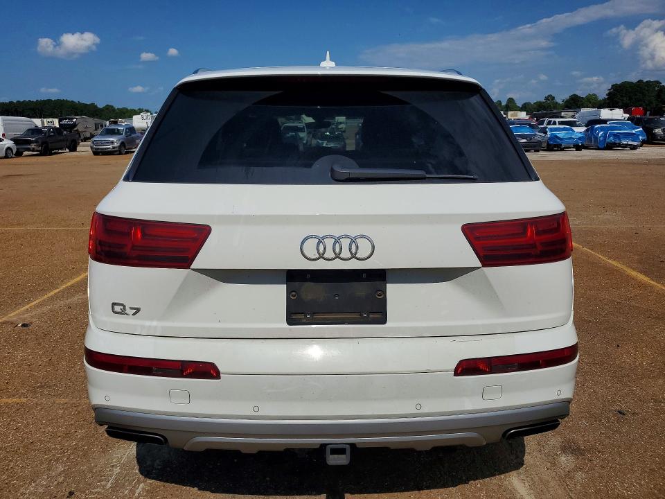 60270986 :رقم المزاد ، WA1LAAF79KD016742 vin ، 2019 Audi Q7 مزاد بيع