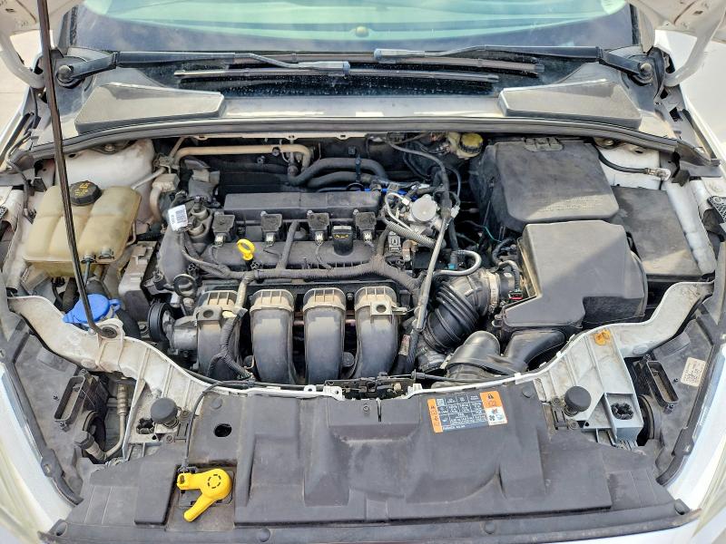 85989785 :رقم المزاد ، 1FADP3F27FL305676 vin ، 2015 Ford Focus مزاد بيع
