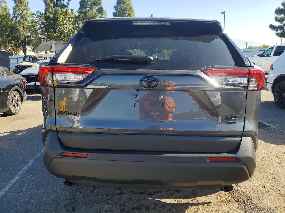 60500246 :رقم المزاد ، 2T3P1RFV4SW632971 vin ، 2025 Toyota Rav4 مزاد بيع