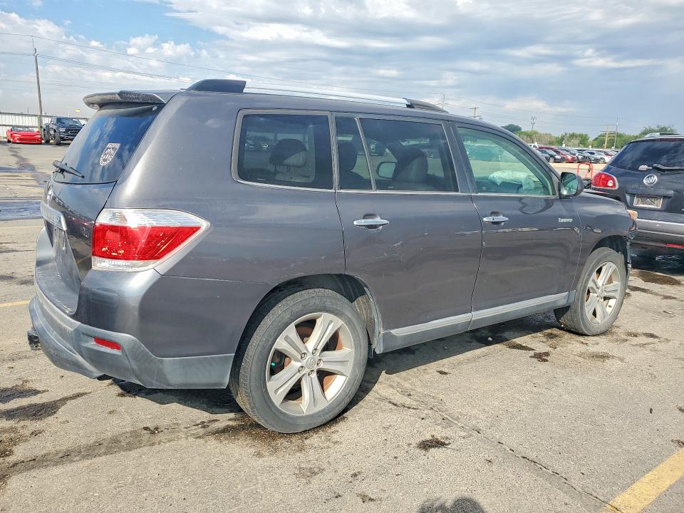61624096 :رقم المزاد ، 5TDYK3EH3DS102991 vin ، 2013 Toyota Highlander مزاد بيع
