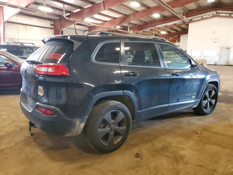 60303176 :رقم المزاد ، 1C4PJMCB7GW247054 vin ، 2016 Jeep Cherokee مزاد بيع