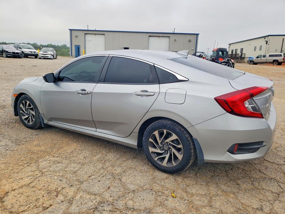 2017 Honda Civic მანქანა იყიდება აუქციონზე, vin: 19XFC2F77HE065142, აუქციონის ნომერი: 60189356