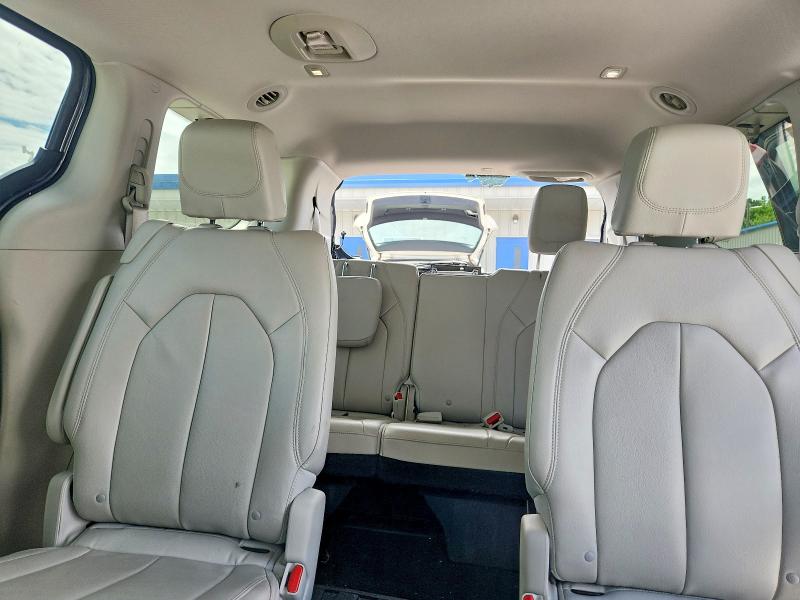 Продажа на аукционе авто 2017 Chrysler Pacifica, vin: 2C4RC1BG4HR511839, номер лота: 61748596