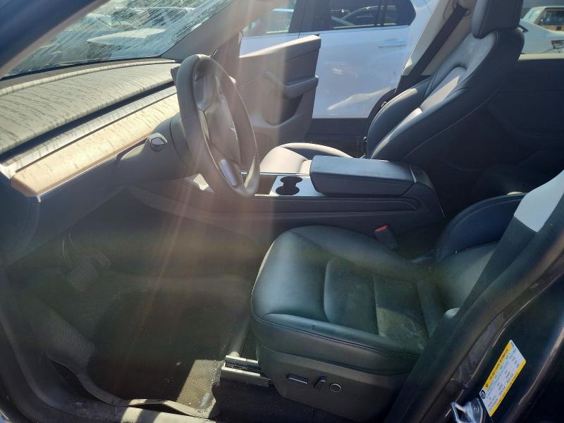 59829546 :رقم المزاد ، 7SAYGDEE9NA009301 vin ، 2022 Tesla Model Y مزاد بيع