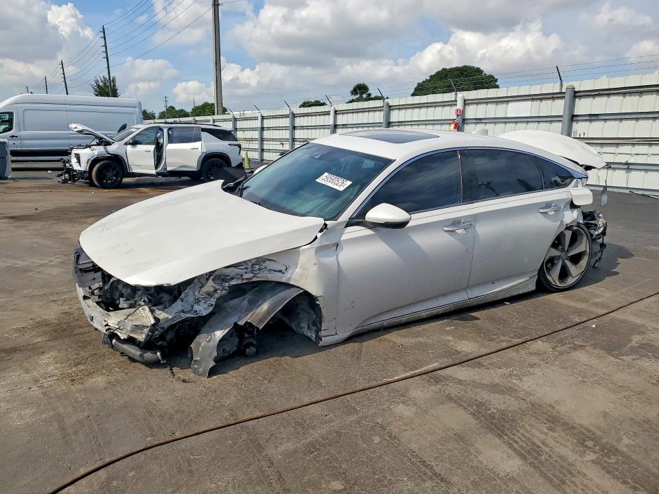 Продаж на аукціоні авто 2018 Honda Accord, vin: 1HGCV2F99JA028263, номер лоту: 59580526