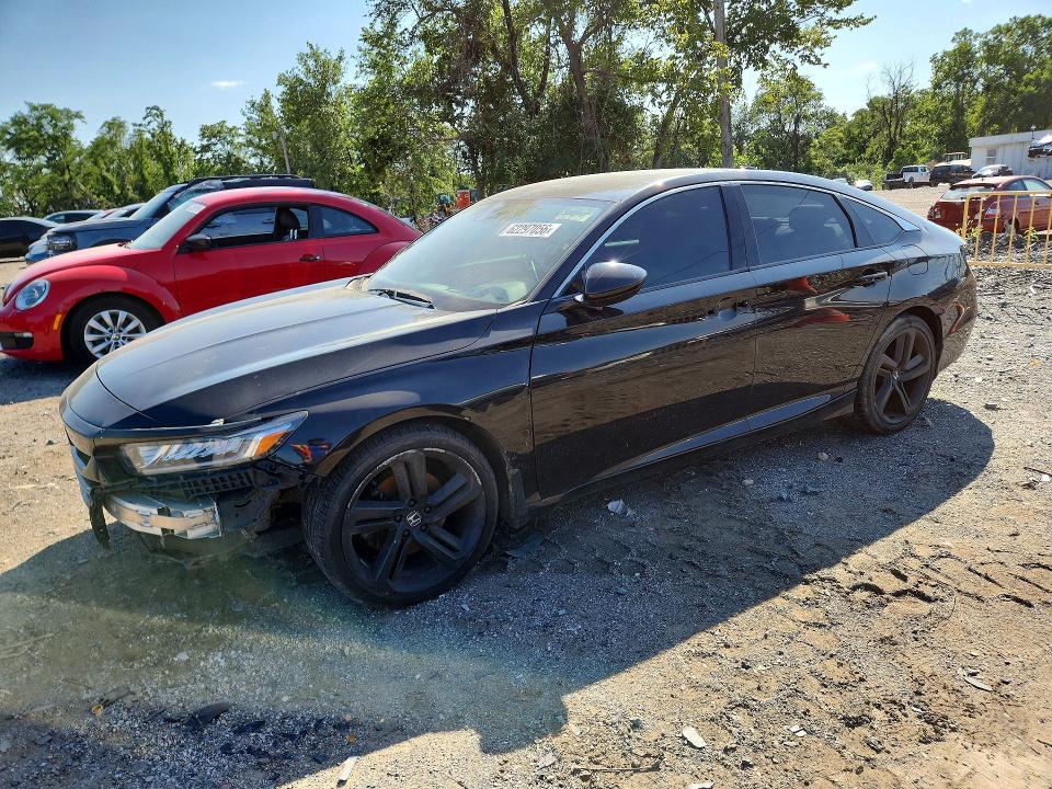 62297056 :رقم المزاد ، 1HGCV1F39KA072738 vin ، 2019 Honda Accord مزاد بيع
