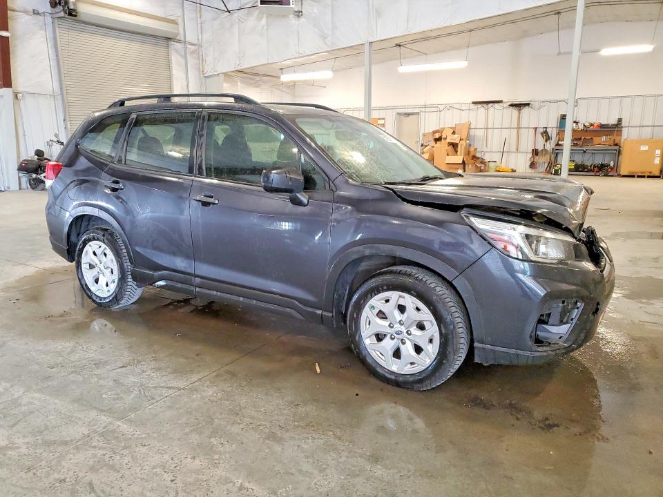 61951826 :رقم المزاد ، JF2SKACC4KH427945 vin ، 2019 Subaru Forester مزاد بيع