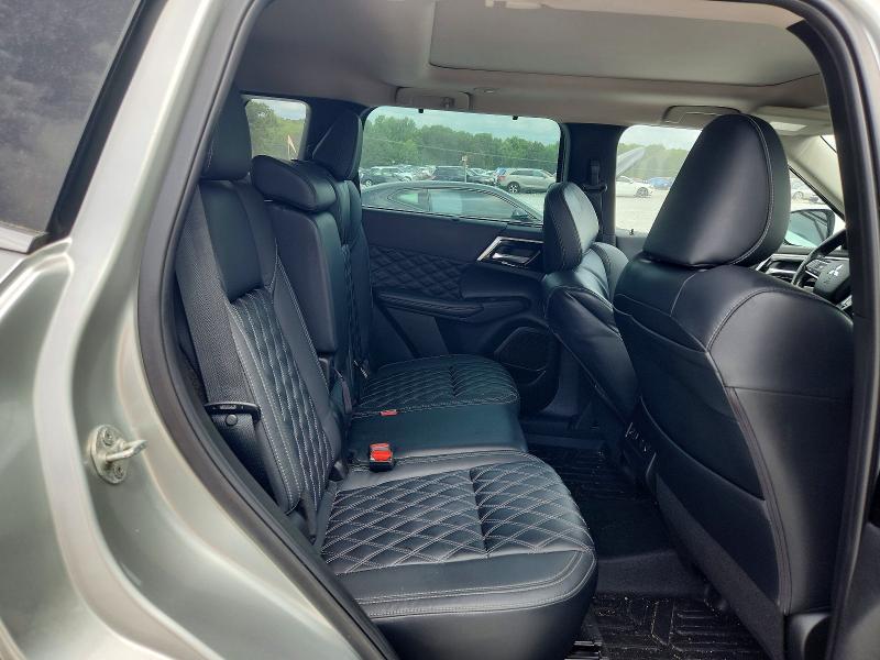 61794106 :رقم المزاد ، JA4J4VA80PZ007315 vin ، 2023 Mitsubishi Outlander مزاد بيع