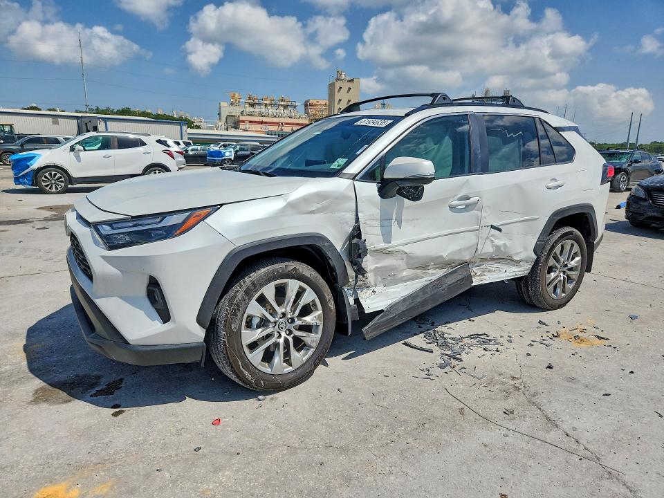 Продажа на аукционе авто 2025 Toyota Rav4, vin: 2T3C1RFV3SW394593, номер лота: 61934836