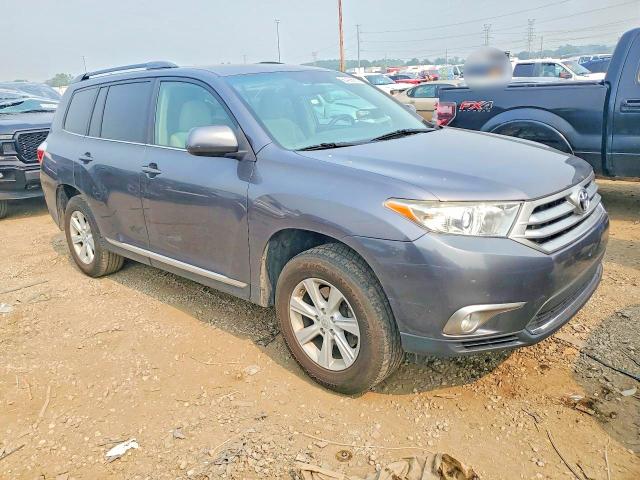 Продаж на аукціоні авто 2013 Toyota Highlander, vin: 5TDZA3EH4DS038922, номер лоту: 60429686