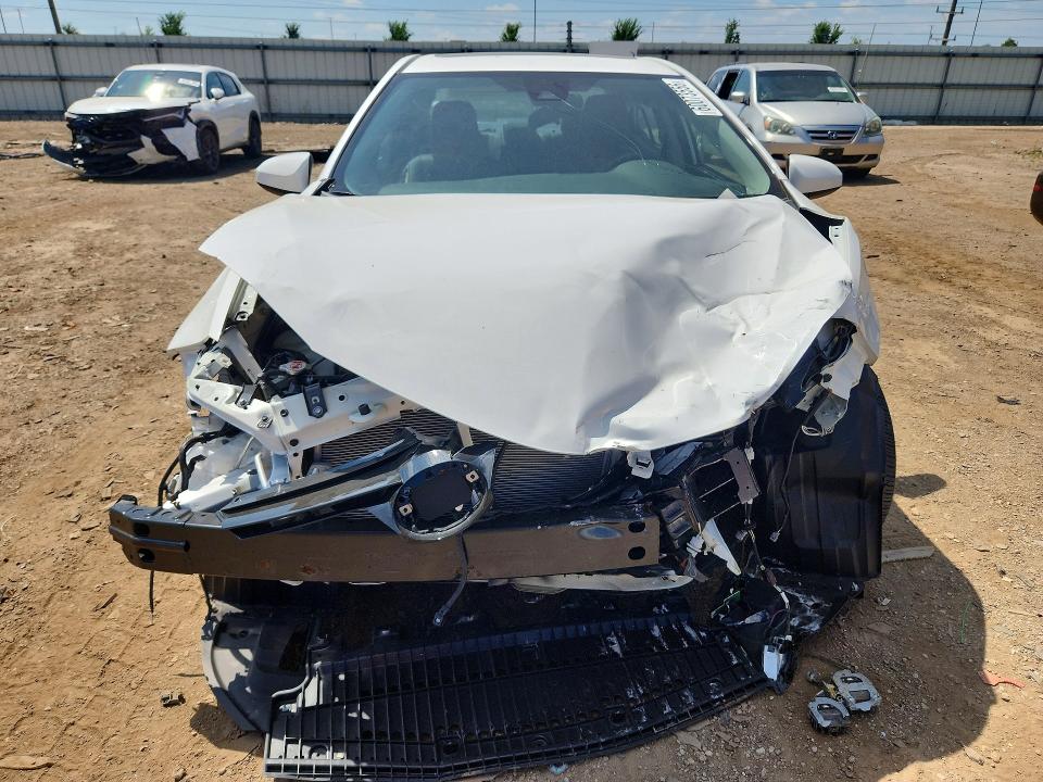 Продажа на аукционе авто 2018 Toyota Corolla, vin: 2T1BURHE1JC000842, номер лота: 60073556