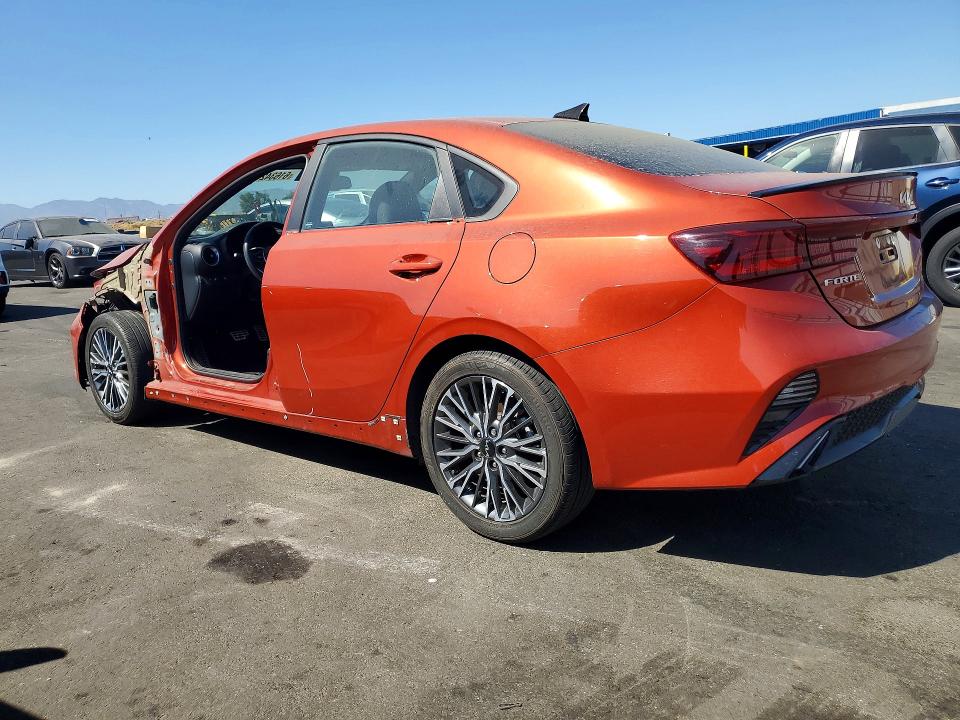 61634216 :رقم المزاد ، 3KPF54AD4PE575885 vin ، 2023 Kia Forte مزاد بيع