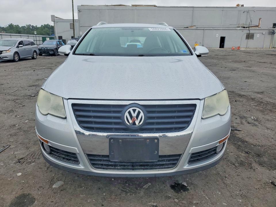 59823906 :رقم المزاد ، WVWXK7AN2AE148425 vin ، 2010 Volkswagen Passat مزاد بيع